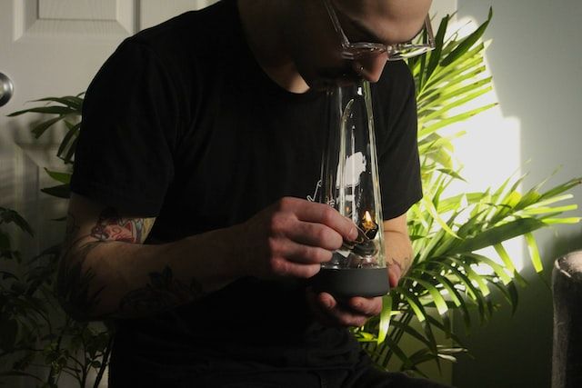 bongs are a type of weed pipe