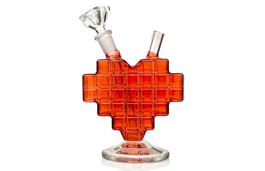 heart shaped water pipe