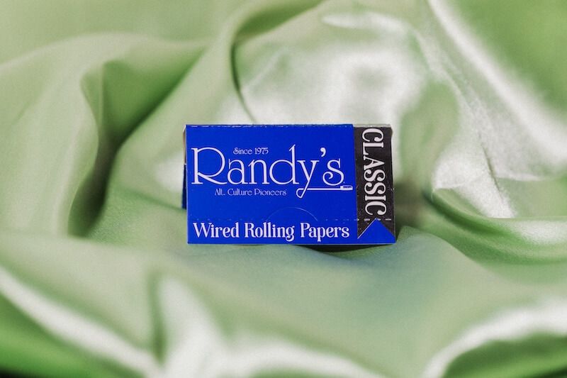 Cannabox July 2024 Vintage Randys Papers