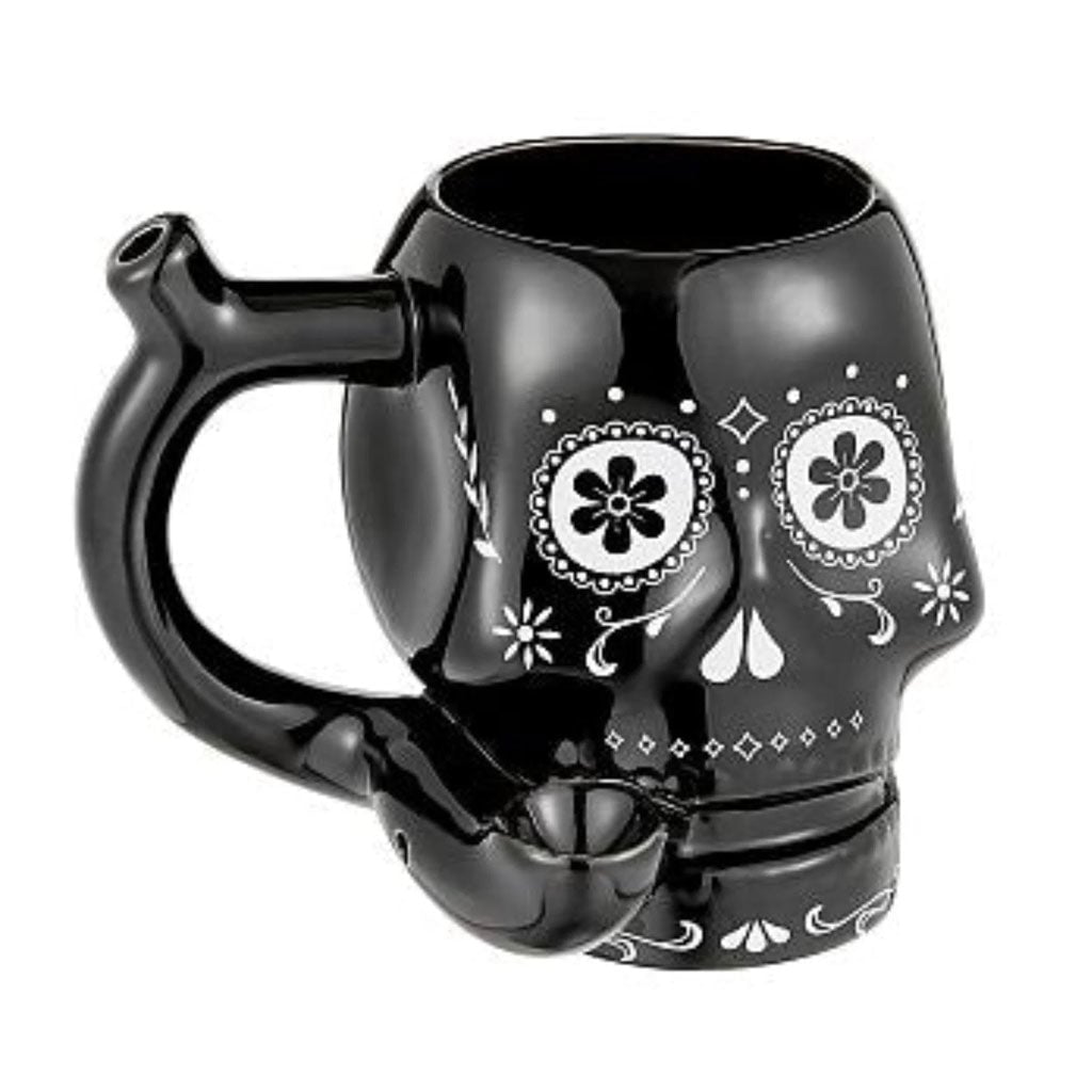 BLACK SKULL PREMIUM ROAST & TOAST PIPE MUG featuring a unique skull design, perfect for enjoying your favorite beverages and smoking. - Black