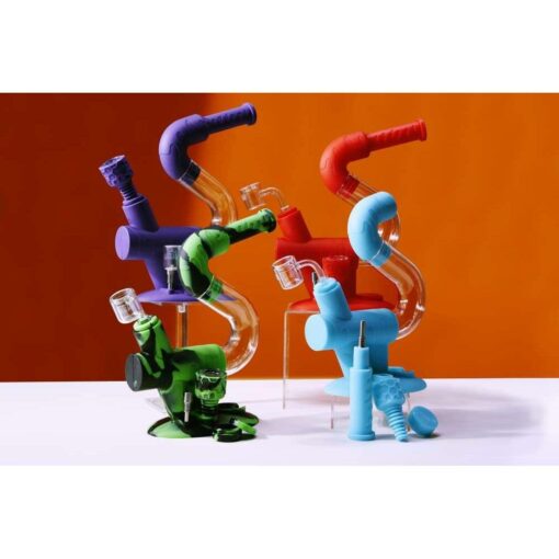 Ooze Swerve Silicone Water Pipe showcasing its 4-in-1 functionality as a bong, dab rig, dab straw, and vape pen adapter, designed for everyday smokers.